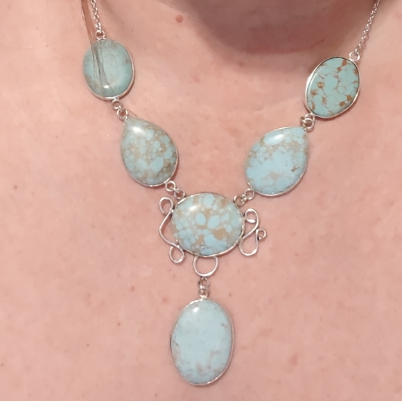 Lovely Light Blue Green Turquoise Pendant 925 Silver Necklace 18 inch - Picture 2 of 4